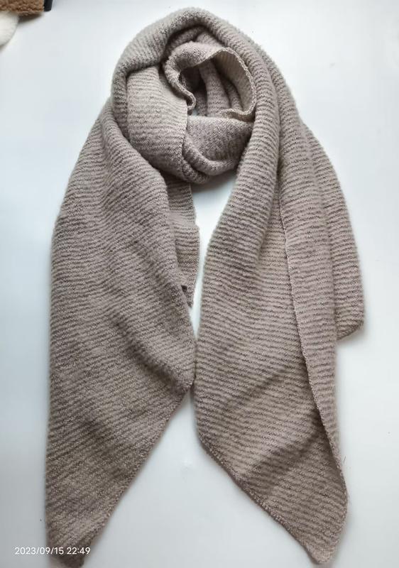 베이지 타우프 립 니트 오버사이즈 스카프 랩, 줄무늬 텍스처 겨울 숄 도매 - bulk scarf supplier Korea