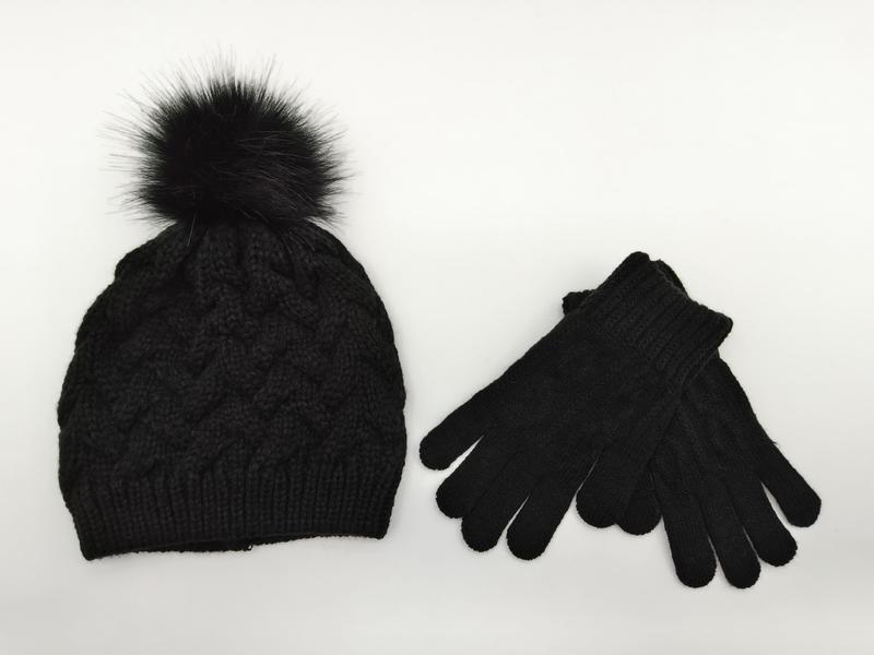 블랙 케이블 니트 비니 모자와 인조 퍼 폼폼 장갑 세트 - winter accessories wholesaler