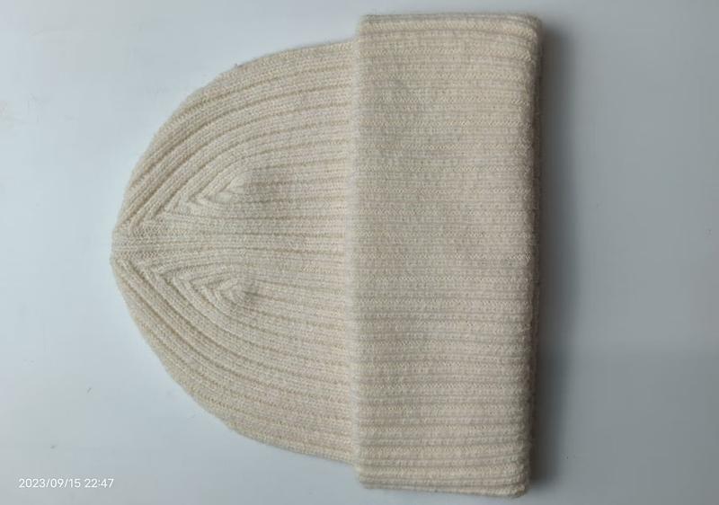 크림색 리브 니트 접힌 커프 비니 모자, 내추럴 울 스타일 도매 - B2B direct from factory China