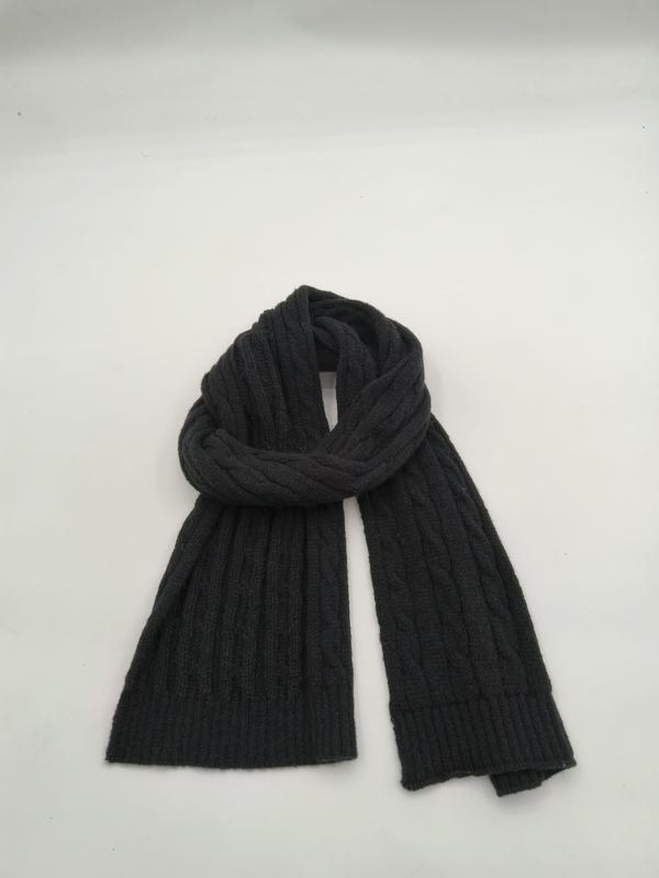 다크 그레이 케이블 니트 겨울 스카프, 립 엔드 디테일, 방한용 목도리 - winter accessories wholesaler