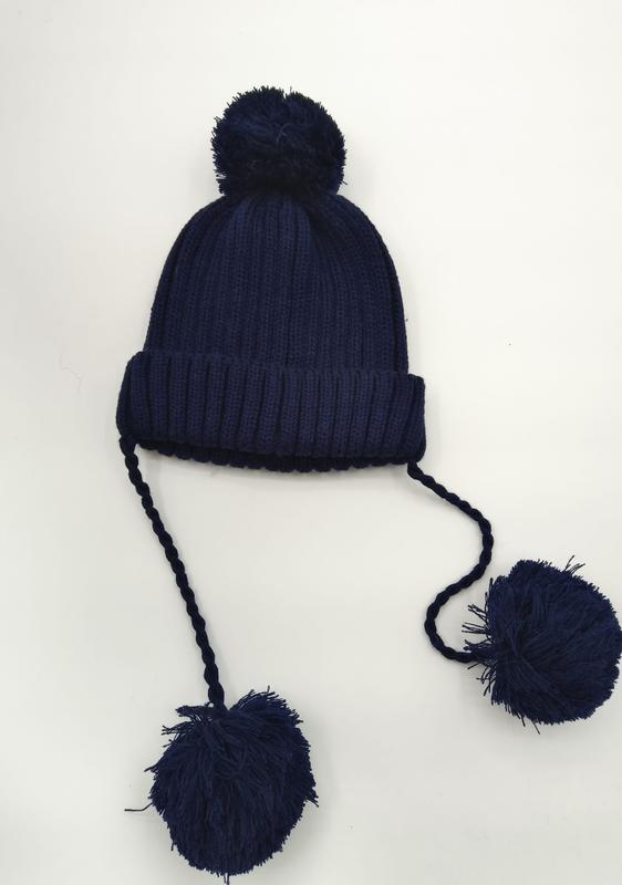 네이비 블루 립 니트 비니, 탑 폼폼과 브레이드 끈 달린 겨울 모자 - winter accessories wholesaler