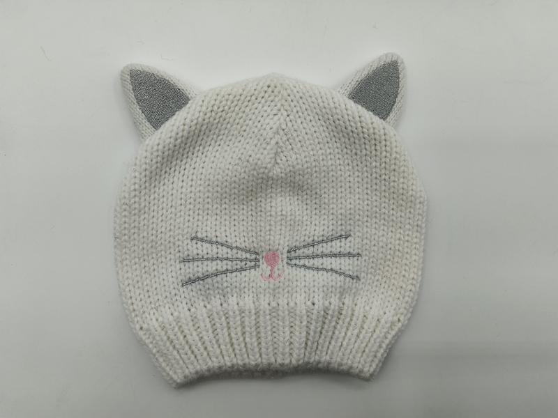 흰색 니트 고양이 귀 비니 모자, 은빛 수염·핑크 코 자수 장식 - gift shop wholesale supplier